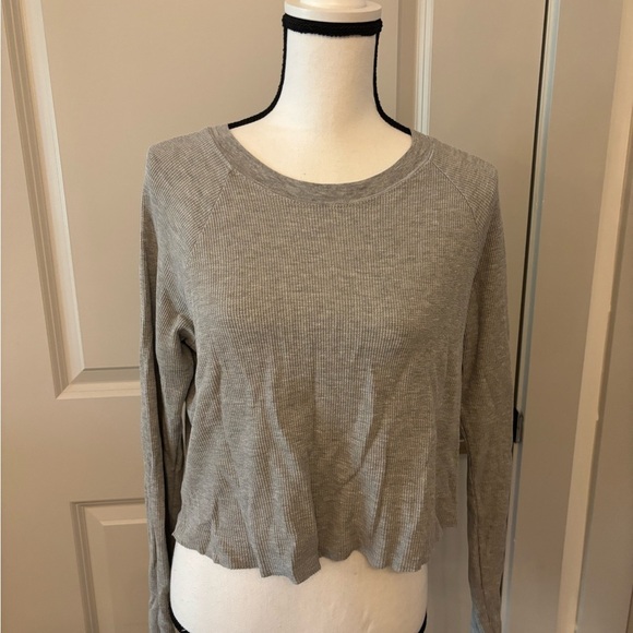 Brandy Melville basic grey cropped long sleeve top OS - Picture 10 of 10